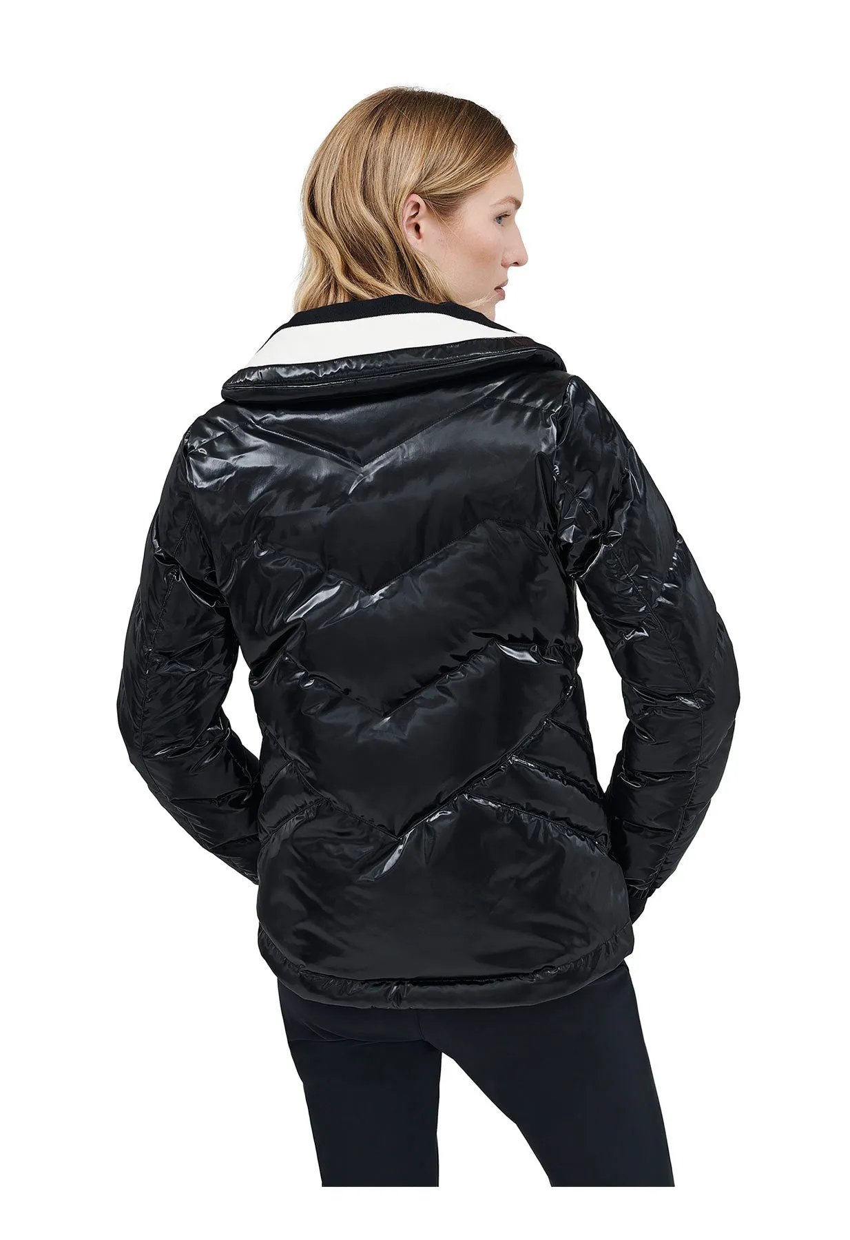 Perfect Moment Apres Duvet Jacket in Black Shine